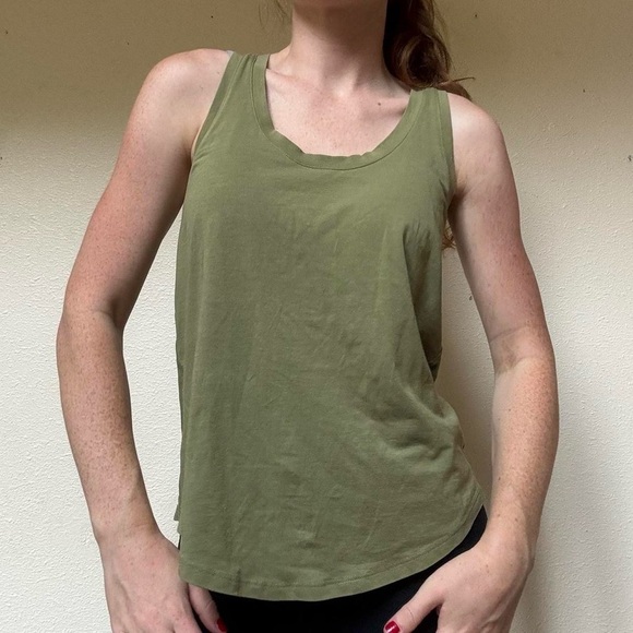 Lululemon love racer back Green Tank Top - Picture 6 of 8